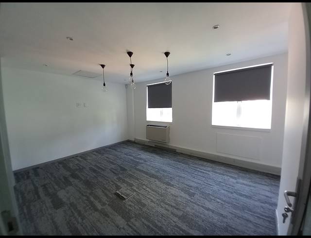 2,415M² OFFICE TO LET IN BRYANSTON